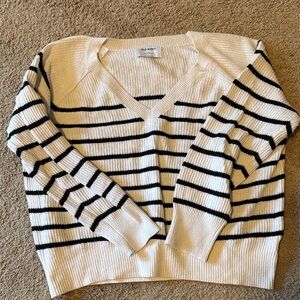 Old Navy Women's V-Neck Sweater - Cream and Black Stripes